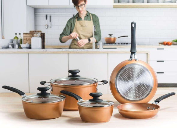 Endure Cookware Set in lifestyle setting
